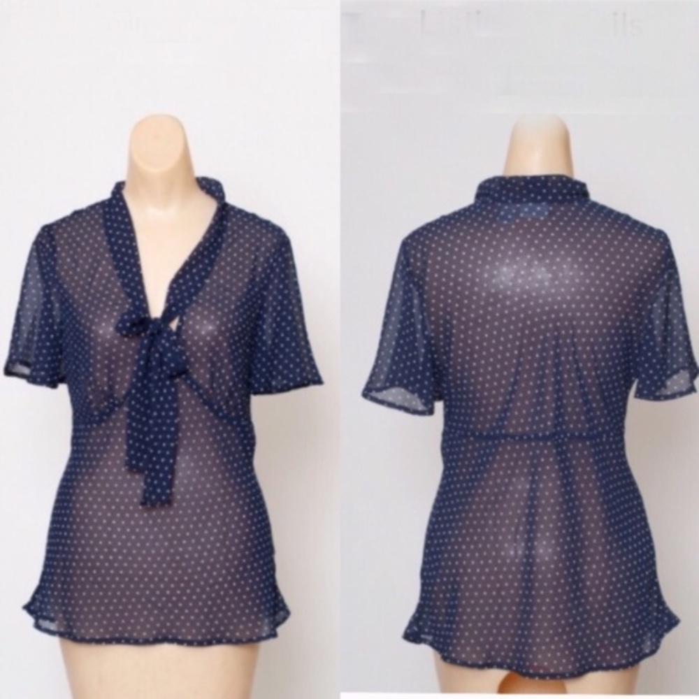 🔥 Host pick polkadot shirt Blue and white polkadot